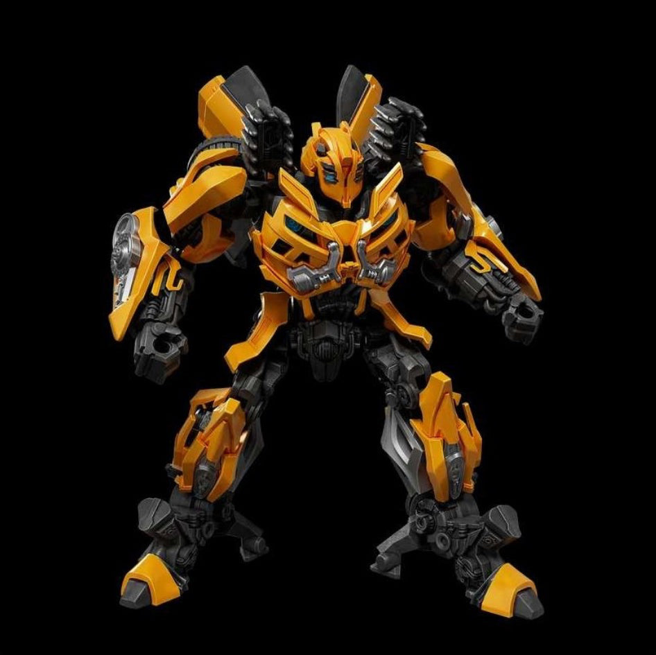 BLOKEES TRANSFORMERS DARK OF THE MOON CLASSIC CLASS 23 BUMBLEBEE