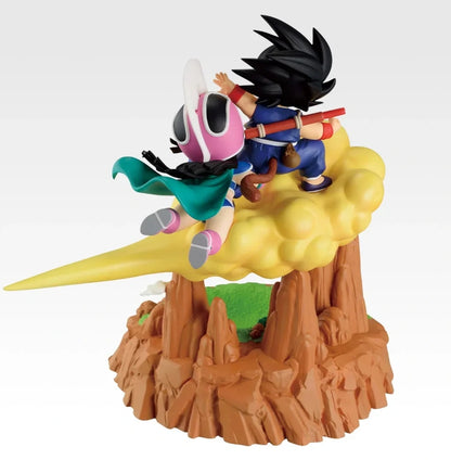 Ichiban Kuji Dragon Ball Fantastic Adventure 2 - Last One Prize Son Goku & Chi-Chi Accessory Holder Figure
