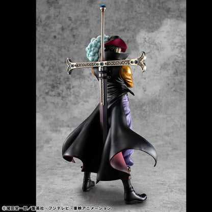 One Piece P.O.P. Limited Hawk Eye Dracule Mihawk Ver.R